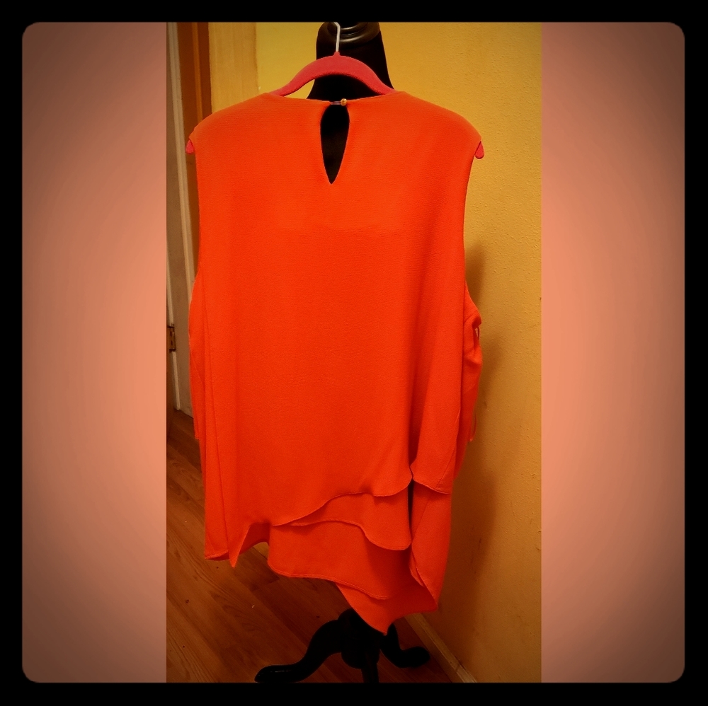 Vince Camuto blouse asymmetrical new - Picture 2 of 2